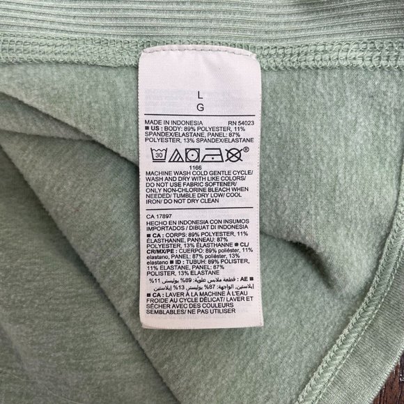 Old Navy Active Crop Top Large Green Mock Neck Cozecore Stretch Women's - Picture 12 of 12